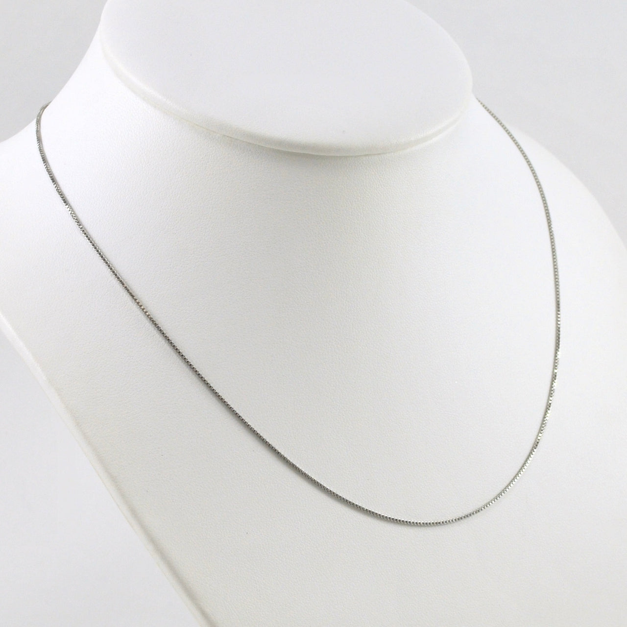 Side View Rhodium Plated Sterling Silver 18 Inch Box 015 Chain