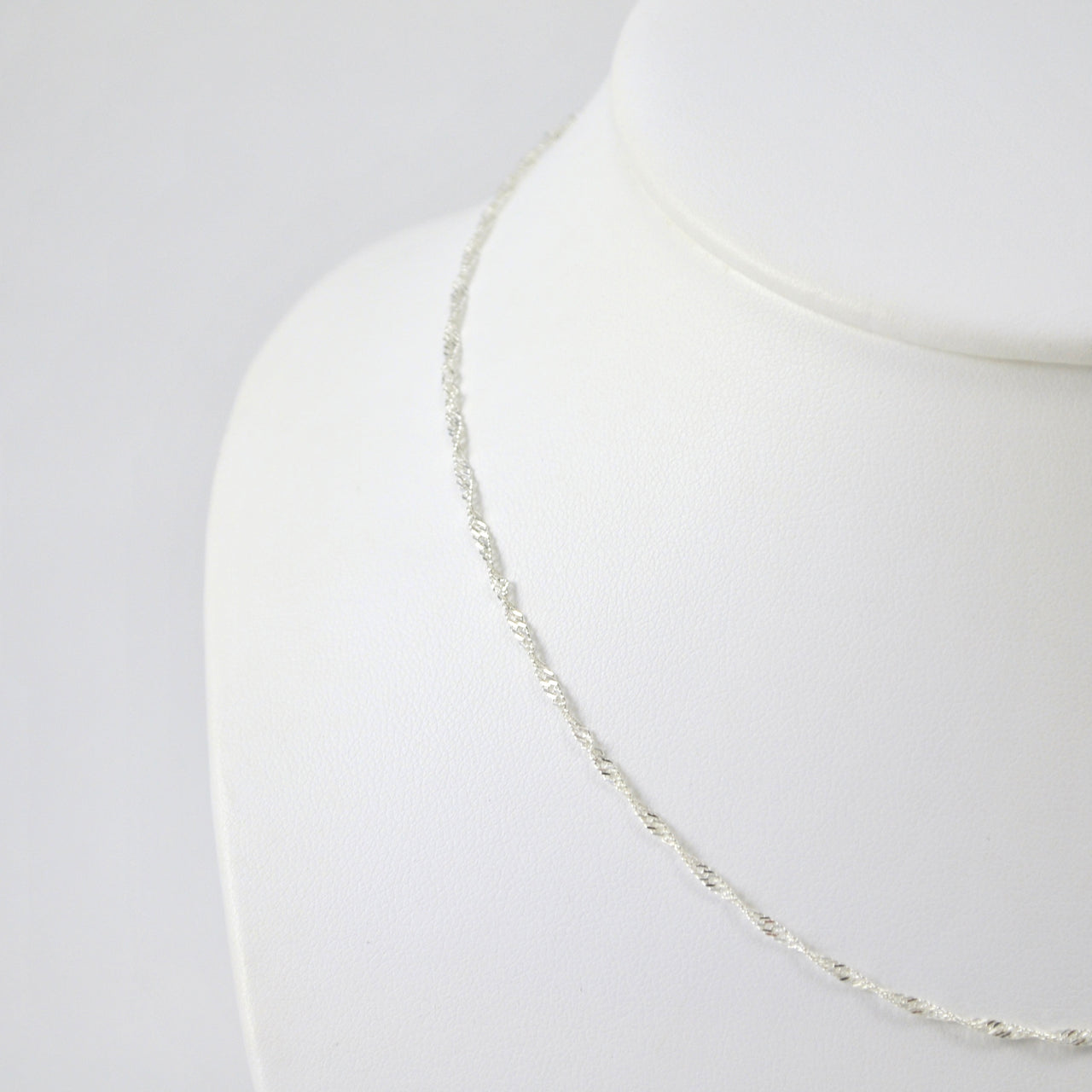 Alt View Sterling Silver 16 Inch Singapore 025 Chain