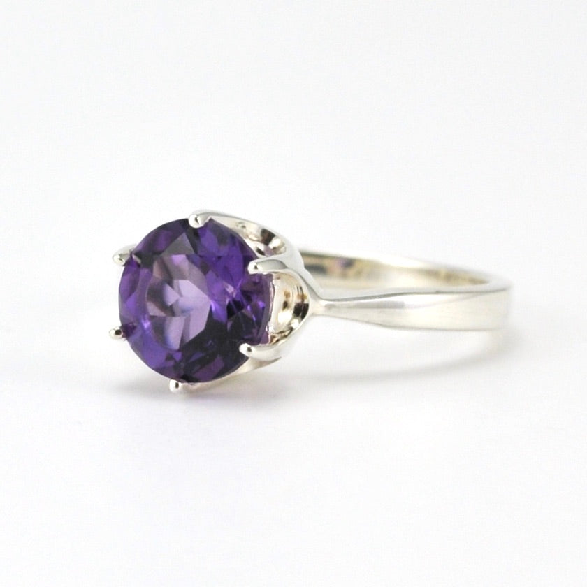 Sterling Silver Amethyst 8mm Round Prong Set Ring