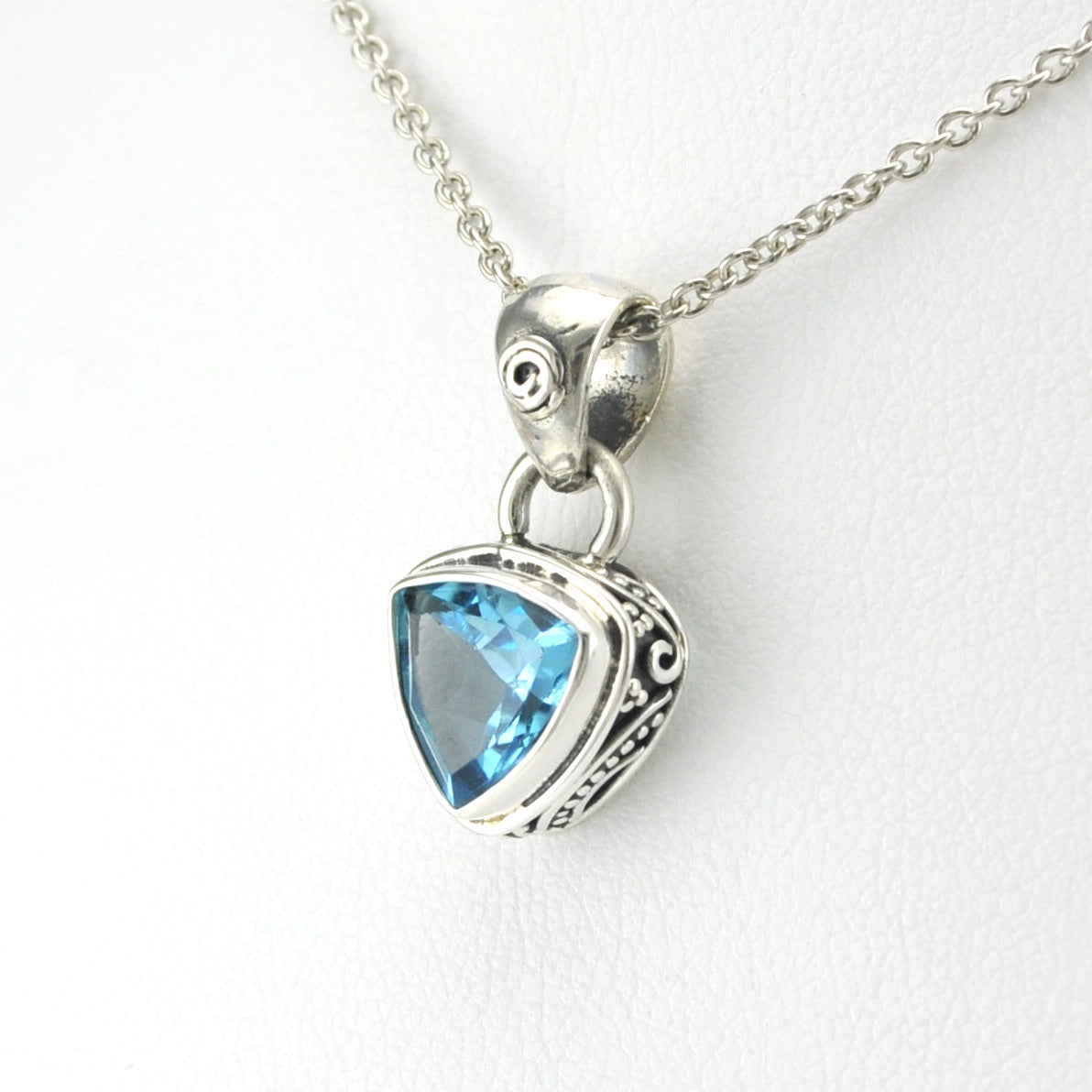 Side View Sterling Silver Blue Topaz 8mm Trillion Bali Necklace