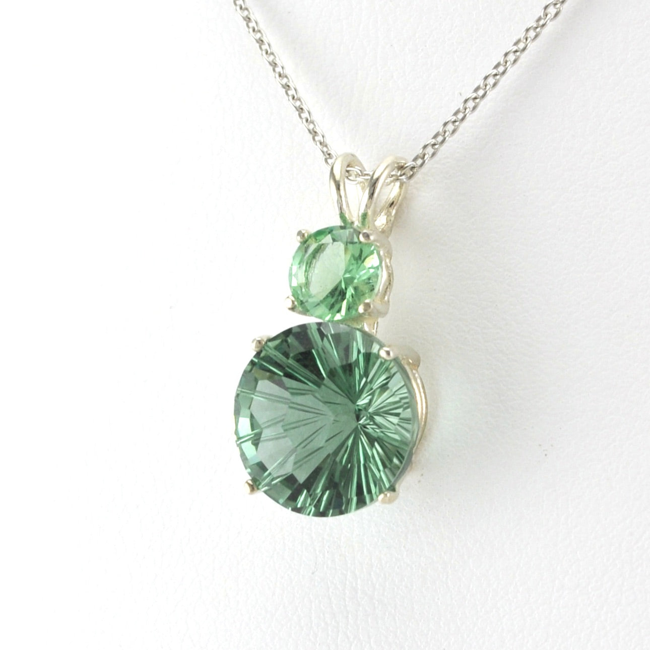 Side View Sterling Silver Green Quartz Green Obsidian Necklace