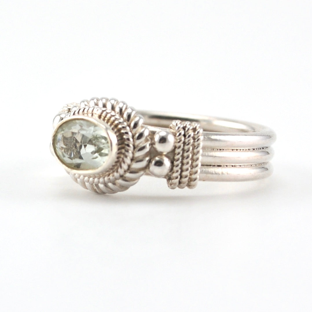Side View Sterling Silver Green Amethyst 4x6mm Oval Ring