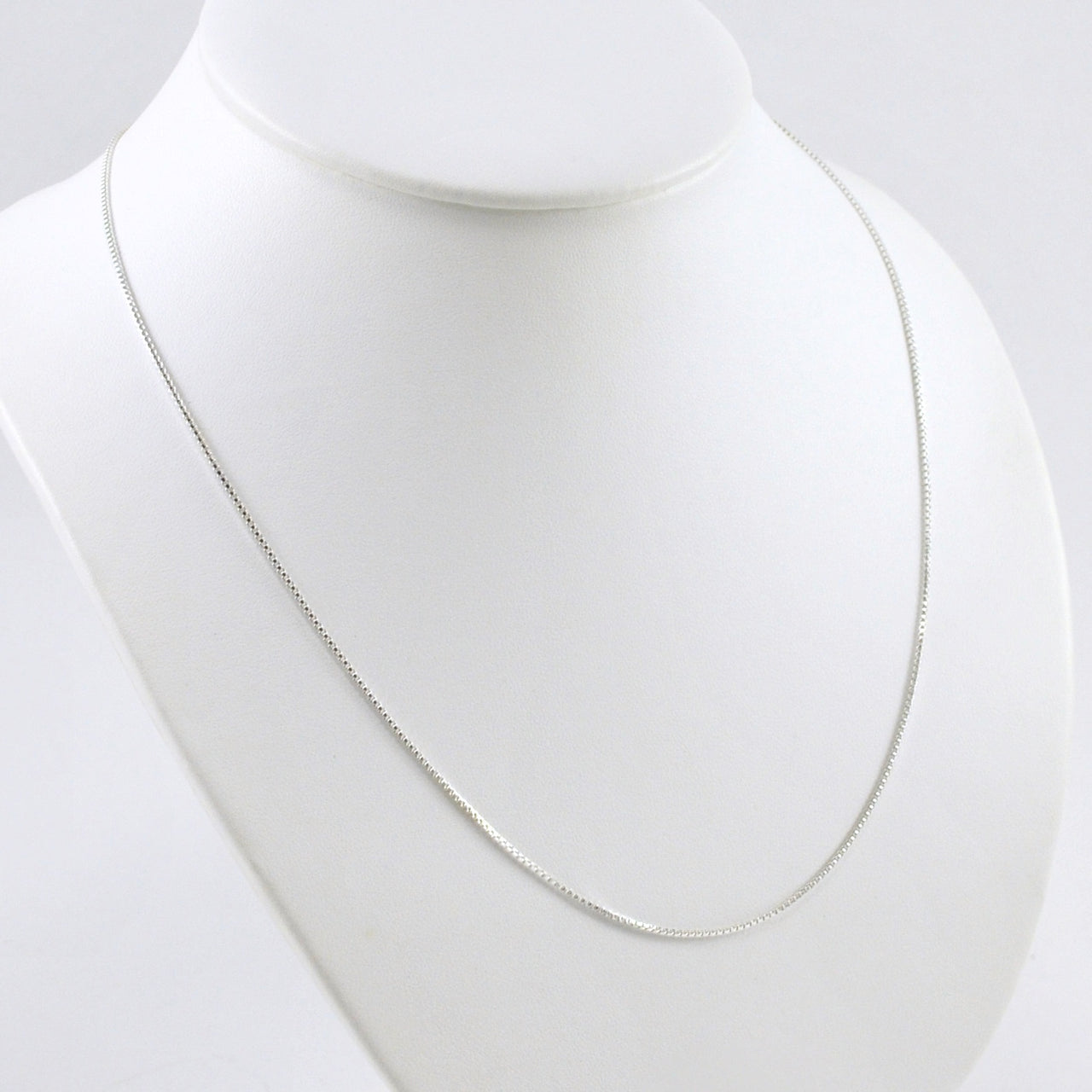Side View Sterling Silver 20 Inch Box 019 Chain