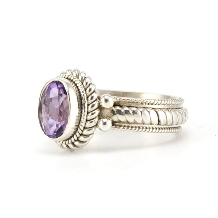 Side View Sterling Silver Amethyst 6x8mm Oval Ring