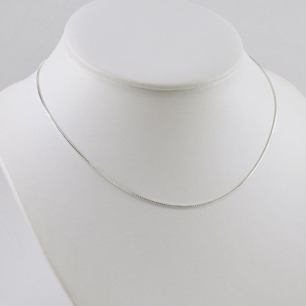 Side View Sterling Silver 16 Inch Box 015 Chain