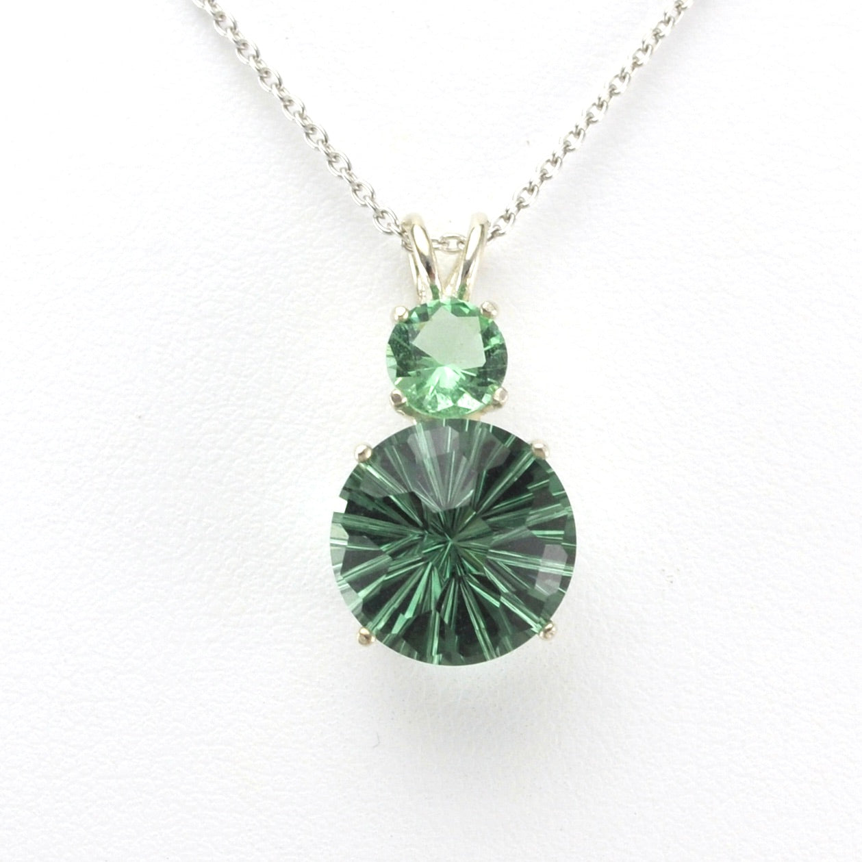 Green shop obsidian necklace