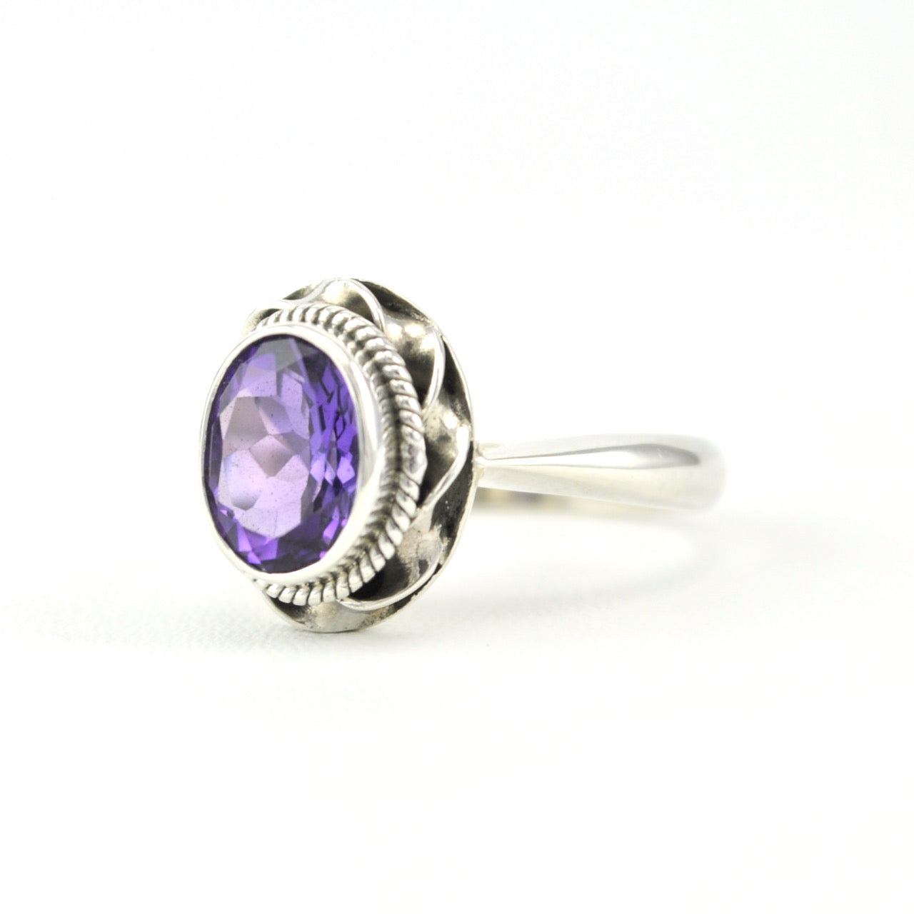 Side View Silver Amethyst 7x9mm Oval Ring Size 6 1/2
