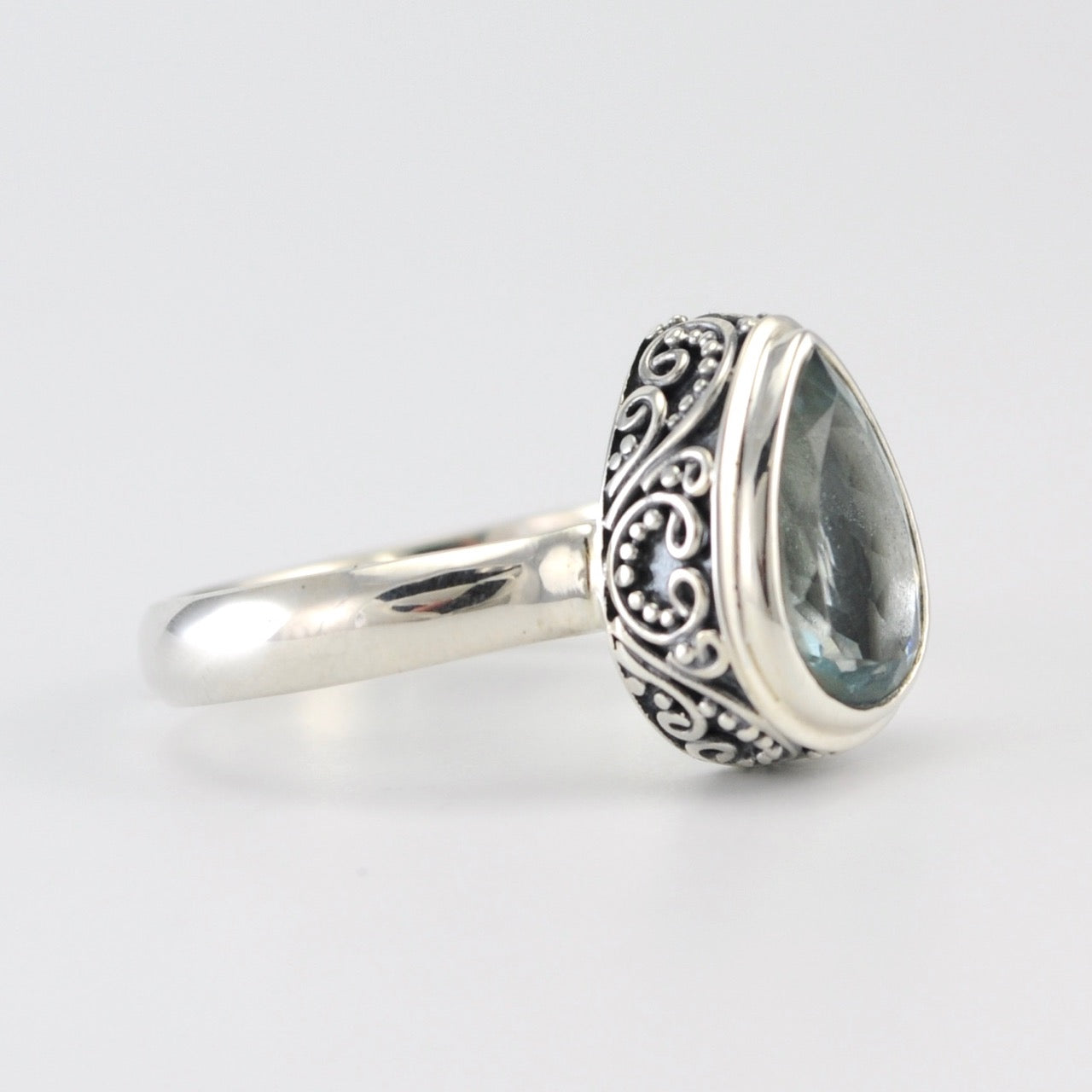 Side View Silver Aquamarine Tear Bali Ring