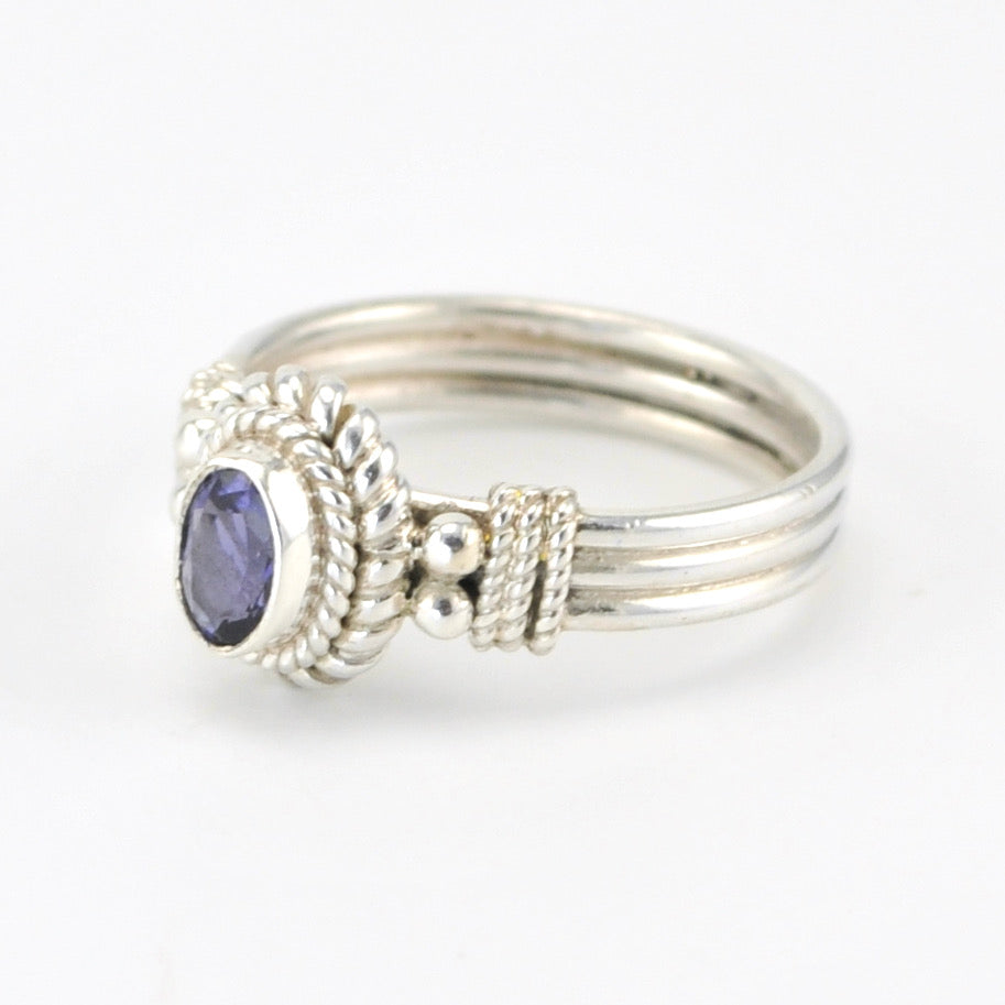 Side View Silver Iolite 4x6mm Oval Ring