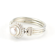 Side View Silver Pearl 5mm Ring