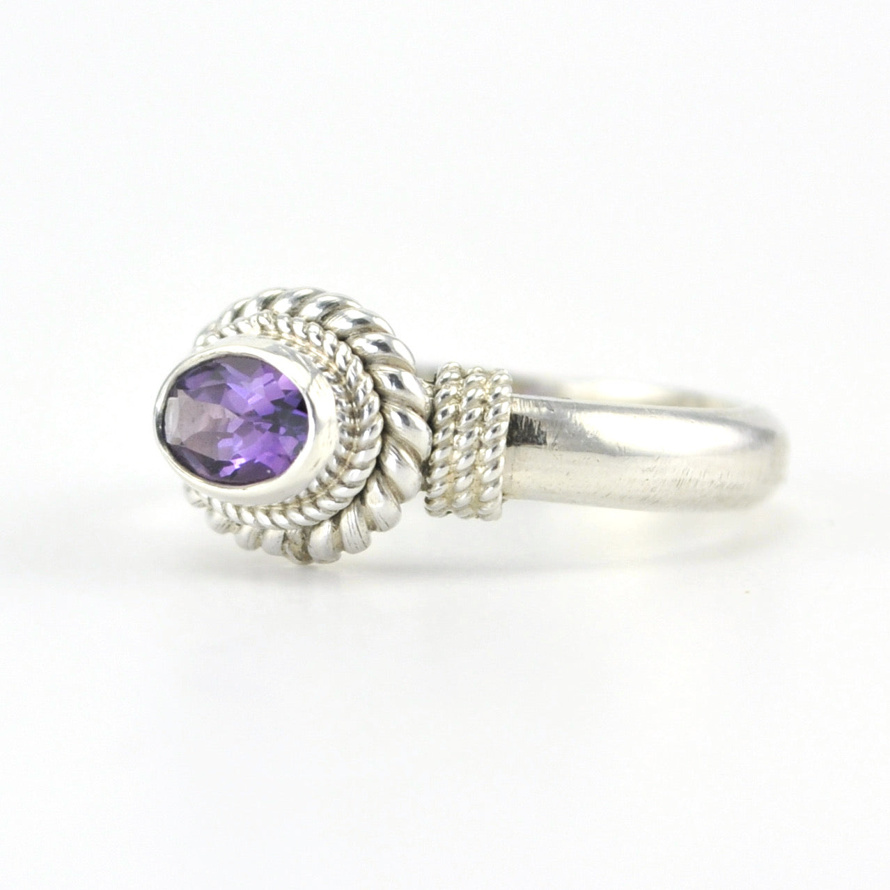 Side View Silver Amethyst 4x6mm Oval Rope Ring