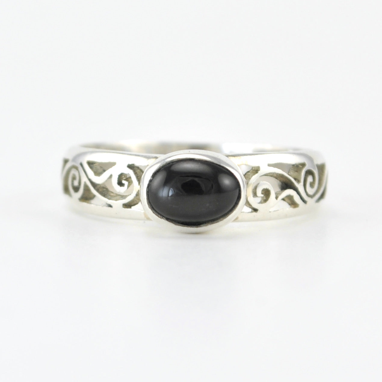 Silver Black Star Diopside 5x7mm Scroll Side Band