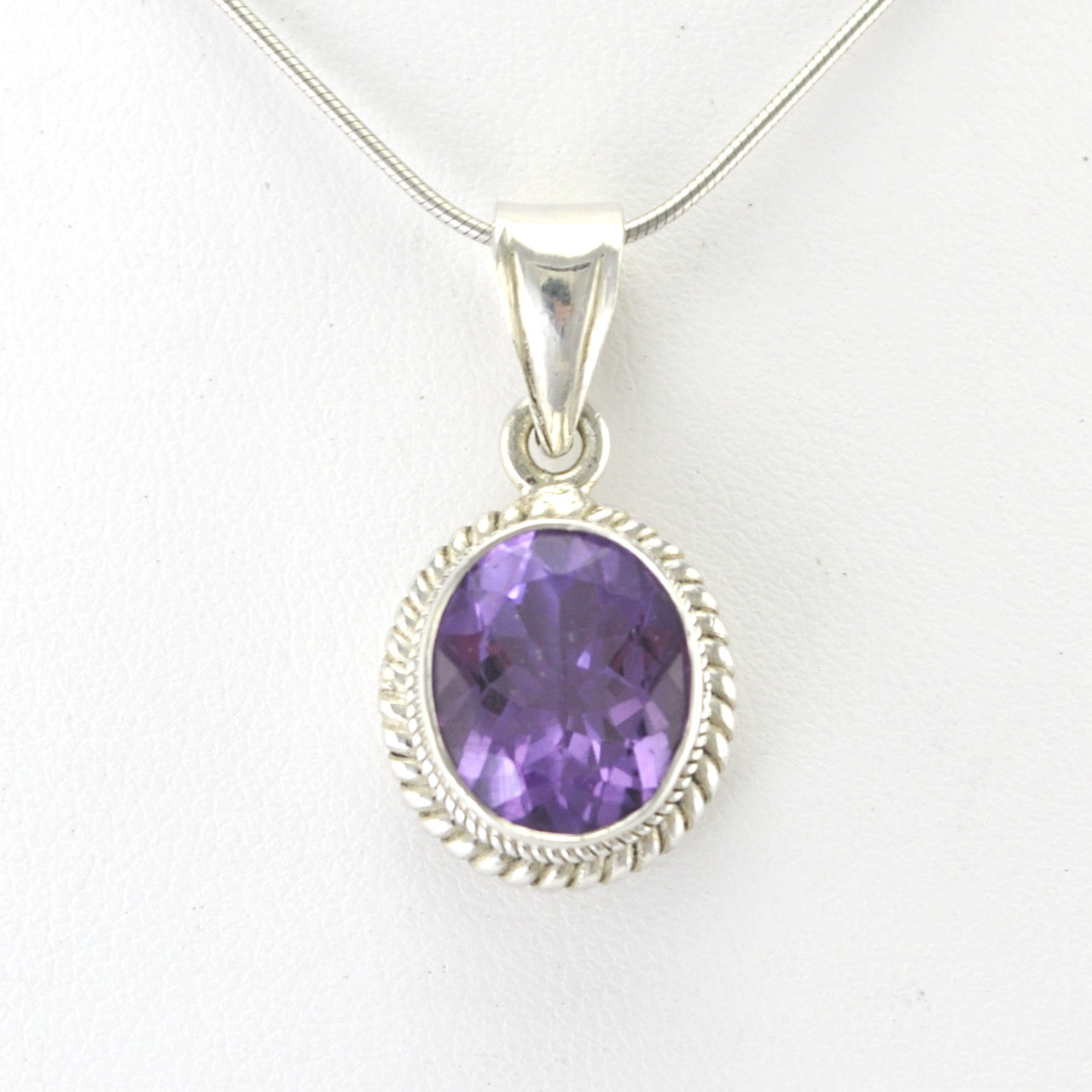 Alt View Silver Amethyst 10x12mm Oval Pendant