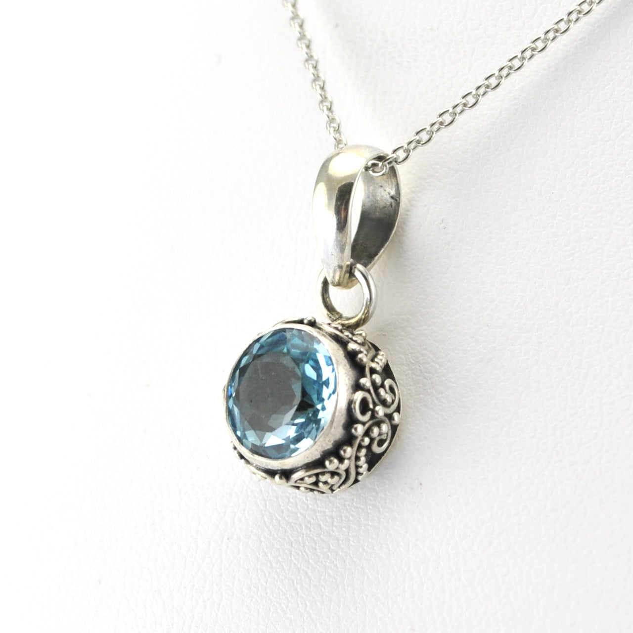 Side View Silver Blue Topaz Round Bali Necklace