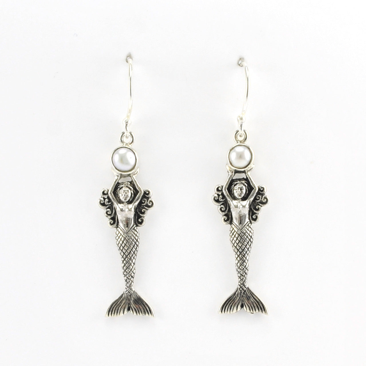 Alt View Silver Pearl Mermaid Dangle Earrings