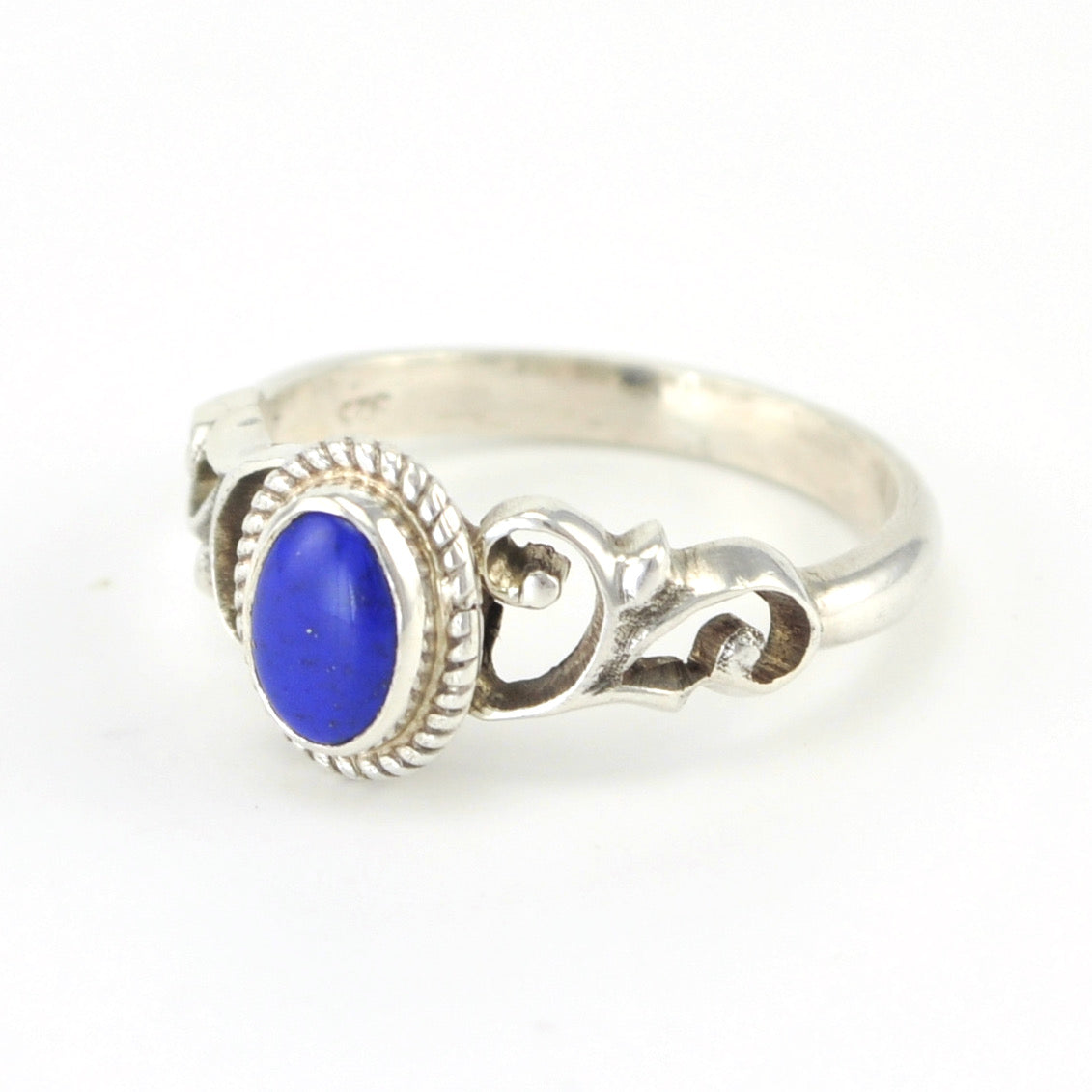 Alt View Silver Lapis 6x8mm Oval Ring