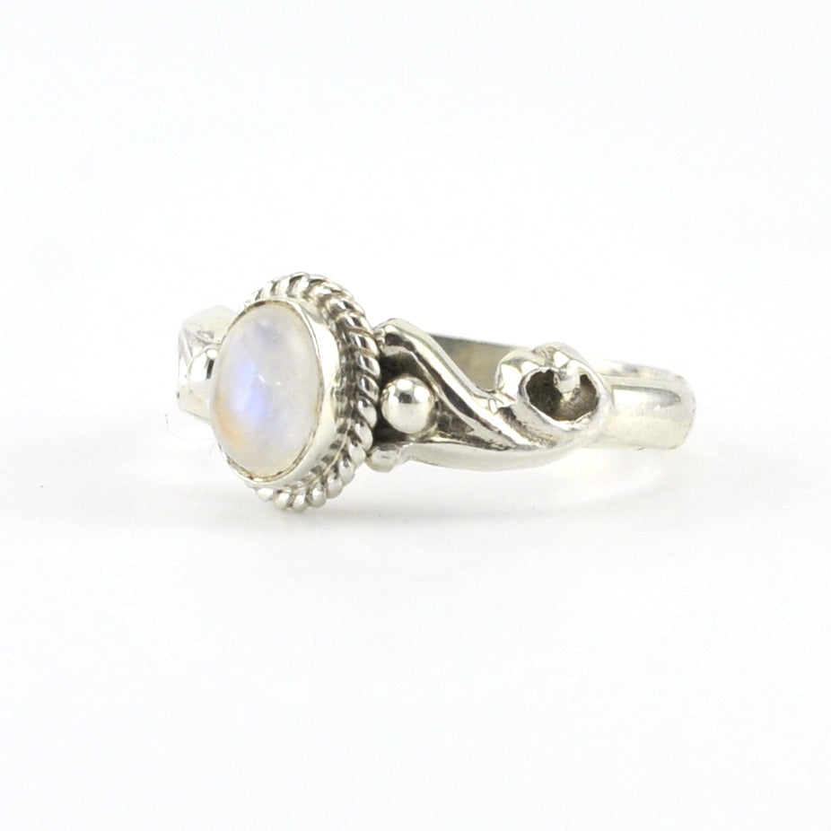 Side View Silver Moonstone 4x6mm Oval Ring