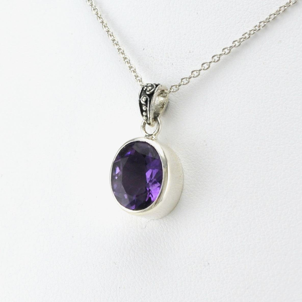 Side View Silver Amethyst 8x10mm Oval Bali Necklace
