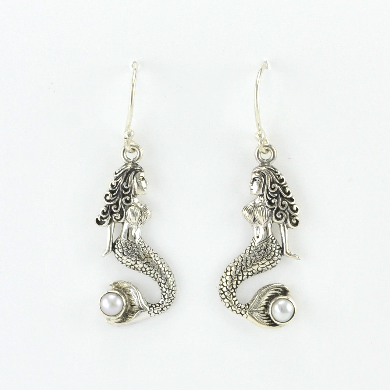 Alt View Silver Mermaid Pearl Dangle Earrings