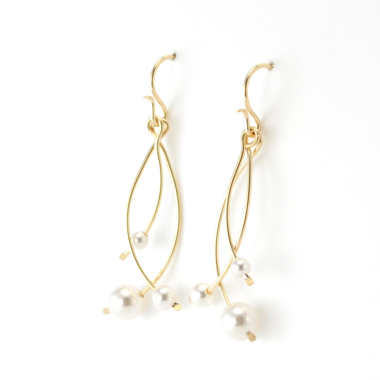 Side View Gold Fill 3 White Pearl Earrings