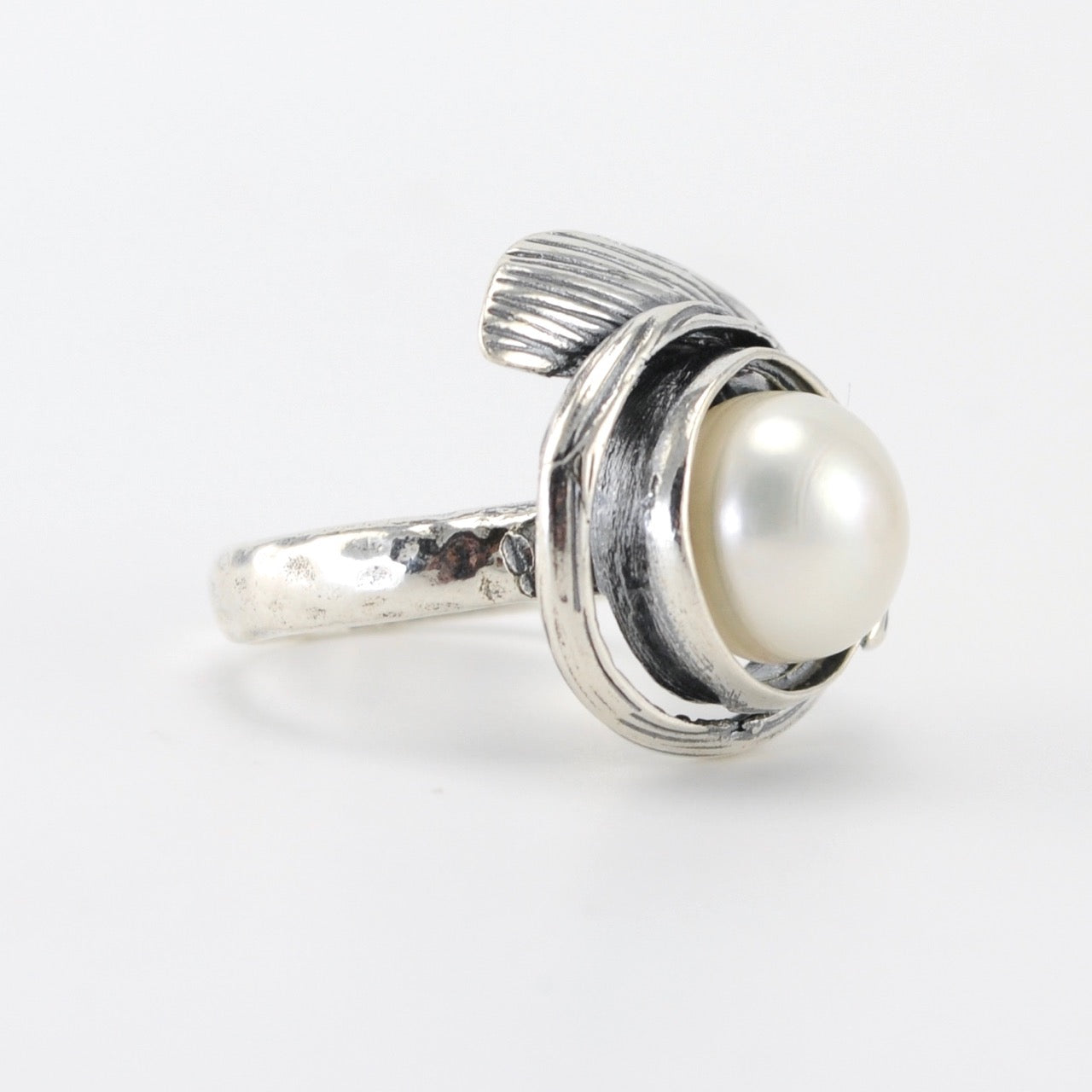 Side View Silver Pearl Ring Swirl Ring