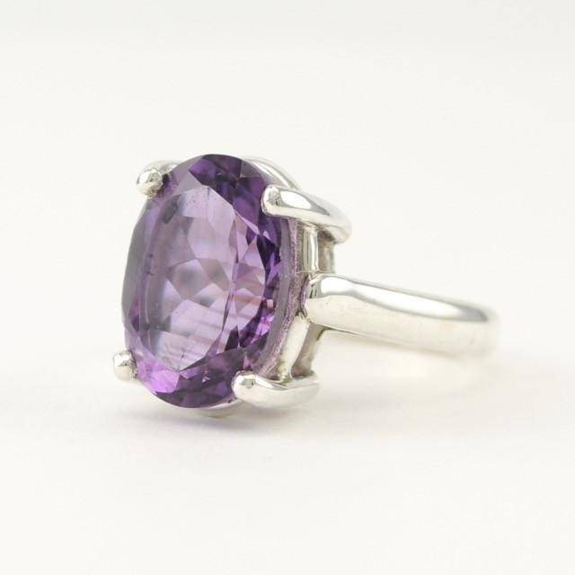 Sterling Silver Amethyst 10x14mm Oval Prong Set Ring Size 6