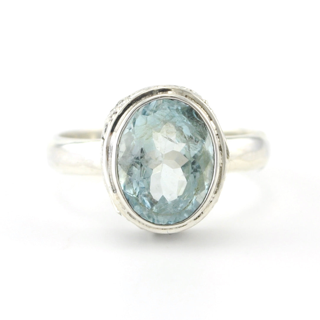Side View Silver Aquamarine Oval Bali Ring